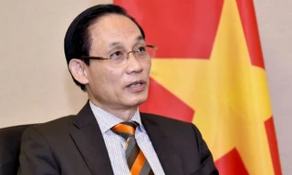 Bầu bổ sung Trưởng ban Đối ngoại Trung ương Lê Hoài Trung vào Ban Bí thư 