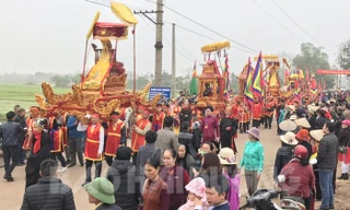 Các cơ sở tín ngưỡng, cơ sở tôn giáo tại thành phố Chí Linh, Hải Dương và thị xã Đông Triều, Quảng Ninh thực hiện nghiêm Chỉ thị 16. Ảnh minh hoạ