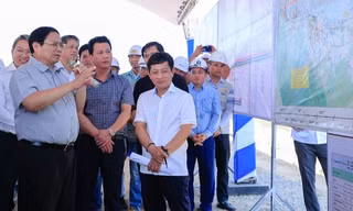 Thủ tướng chỉ đạo ‘nóng’ sau thị sát các dự án cao tốc Bắc - Nam