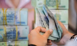 Chi trả đầy đủ, kịp thời tiền lương, thưởng Tết cho người lao động 