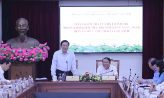 Đoàn kiểm tra của Bộ Chính trị kiểm tra công tác cán bộ tại Bộ VHTT&DL