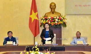 Chủ tịch Quốc hội Nguyễn Thị Kim Ngân, Chủ tịch Hội đồng Bầu cử quốc gia phát biểu tại Phiên họp 