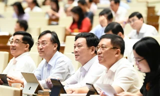 Bổ sung nhiều quy định mới đối với cán bộ, công chức