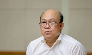 'Chiến dịch' đào tạo nhân lực bán dẫn: Số lượng tiến sĩ mới đếm trên đầu ngón tay