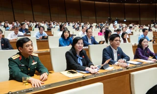 Quốc hội yêu cầu khẩn trương giải quyết các vụ án tạm đình chỉ