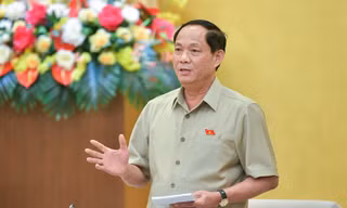 Phó Chủ tịch Quốc hội: Không lẽ để giá vàng 'nhảy múa' như thế?