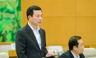 Đấu giá quyền sử dụng tần số vô tuyến điện theo pháp luật về đấu giá tài sản