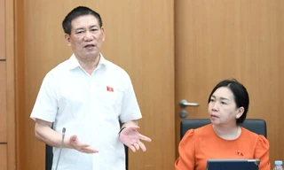 Bộ trưởng Tài chính: 'Không thể doanh nghiệp làm sai, bắt công chức thuế phải chịu'