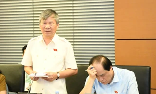 Đại biểu Quốc hội: Nhiều mâm cơm tiệc tùng trị giá 'vài tạ thóc' nhưng chỉ ăn 30%, rất lãng phí!