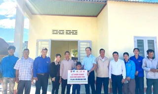 Ngôi nhà hạnh phúc của nữ sinh người Mnông