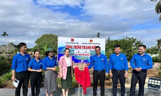 Đoàn thanh niên đưa người dân đến gần hơn với thời đại số