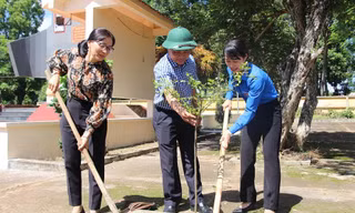 Tuổi trẻ Đắk Lắk viết tiếp câu chuyện hòa bình