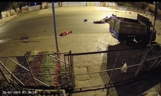 Nữ công nhân môi trường bị xe máy tông chấn thương sọ não