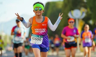 'Đại sứ' 8 tuổi truyền cảm hứng chạy bộ 