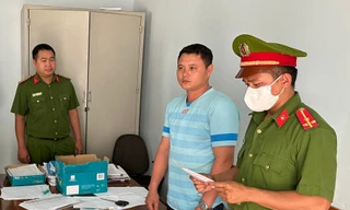 Phó chỉ huy quân sự xã nhận tiền 'chạy' không đi nghĩa vụ quân sự 