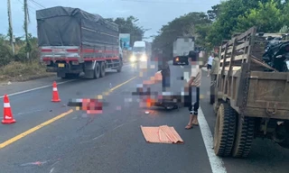 Vượt xe máy cày, hai người đi xe máy tử vong