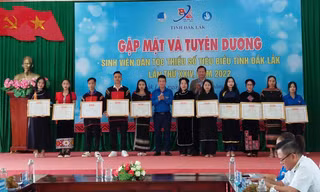 Sinh viên dân tộc thiểu số mong muốn phát triển bản sắc văn hóa 