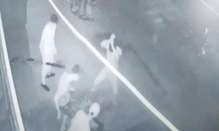 Hai nhóm thanh niên hỗn chiến ở ký túc xá vì kéo giường gây ồn