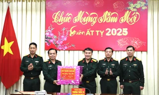 Đoàn công tác Tổng cục Chính trị kiểm tra, chúc Tết tại tỉnh Đắk Lắk