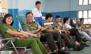 Tuổi trẻ Công an Đắk Lắk xung kích, tiên phong hiến máu, chuyển đổi số