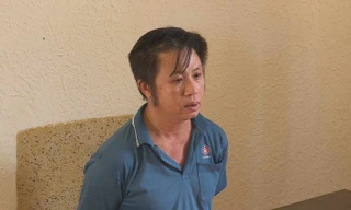 Đối tượng cho vay lãi nặng dùng dao tấn công cảnh sát