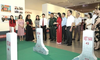 Triển lãm 120 tác phẩm về Bộ đội Biên phòng