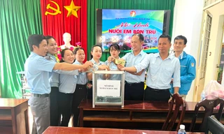 Ấm lòng mô hình 'Nuôi em bán trú', bếp cháo tặng bệnh nhân