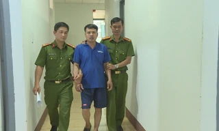 Vô cớ bị đập mũ bảo hiểm, người đàn ông đánh lại bạn nhậu tử vong 