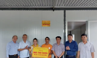 Ấm tình người trong ngôi nhà tình nghĩa