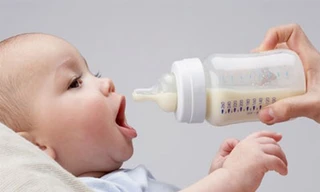 Sữa bò không tốt đối với trẻ nhỏ