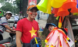 CĐV Sài Gòn háo hức chờ cổ vũ Olympic Việt Nam vượt 'ải' Syria