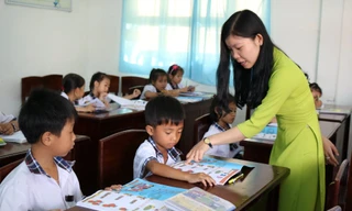 Hà Nội tuyển hơn 800 giáo viên, tỉ lệ cạnh tranh gay gắt 