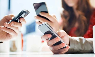 Thanh tra Bộ Thông tin và Truyền thông đang đề xuất người dân cập nhật thông tin thuê bao trong một lần nạp thẻ điện thoại.