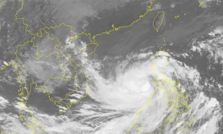 Ảnh vệ tinh chụp bão số 9.