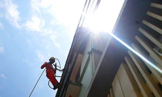 Nắng nóng gay gắt tái xuất, kéo dài nhiều ngày