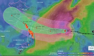 Bão số 13 có khả năng đi vào đất liền các tỉnh từ Hà Tĩnh đến Thừa Thiên Huế.