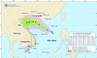 Dự báo vị trí và đường đi của áp thấp nhiệt đới trên Biển Đông.