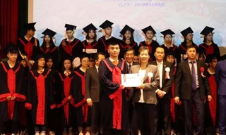 Hình ảnh tại lễ trao học bổng