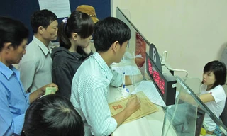 Phớt lờ quy định thu học phí