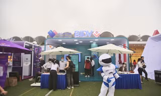 Nữ sinh chia sẻ kỉ niệm xúc động về gian hàng của BIDV tại Ngày Thẻ Việt Nam 2022