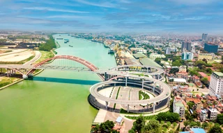 Toàn cảnh cầu Hoàng Văn Thụ nối trung tâm TP Hải Phòng với KĐT Bắc Sông Cấm (huyện Thuỷ Nguyên).