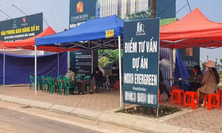 Bắc Giang: Dựng lều, rầm rộ rao bán nhà xã hội công nhân chưa đủ điều kiện