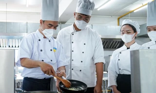 Chinh phục thị trường quốc tế với bằng Cử nhân Nhà hàng - Khách sạn CYU (Pháp)