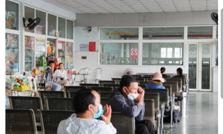 Ngày cuối kỳ nghỉ Tết, ga tàu, bến xe ở Đà Nẵng ra sao?