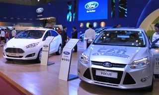 Xe lỗi hộp số, khách hàng kiện Ford Việt Nam ra tòa