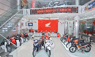 Honda Việt Nam nói gì khi 'thâu nạp' thêm nhiều đại lý xe máy?