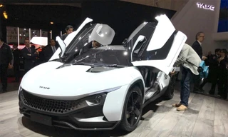 Xe thể thao với cửa mở độc đáo của Tata