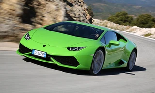 Nuôi 'siêu bò' Lamborghini Huracan tốn thế nào?