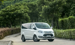 Ford Tourneo - MPV 7 chỗ rộng rãi, tiện nghi, giá hợp lý