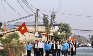 Khánh thành công trình thanh niên tuyến đường cờ Đảng, cờ Tổ quốc